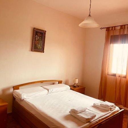 Comfort Guest Rooms Vila Hm Sarandë Exteriér fotografie