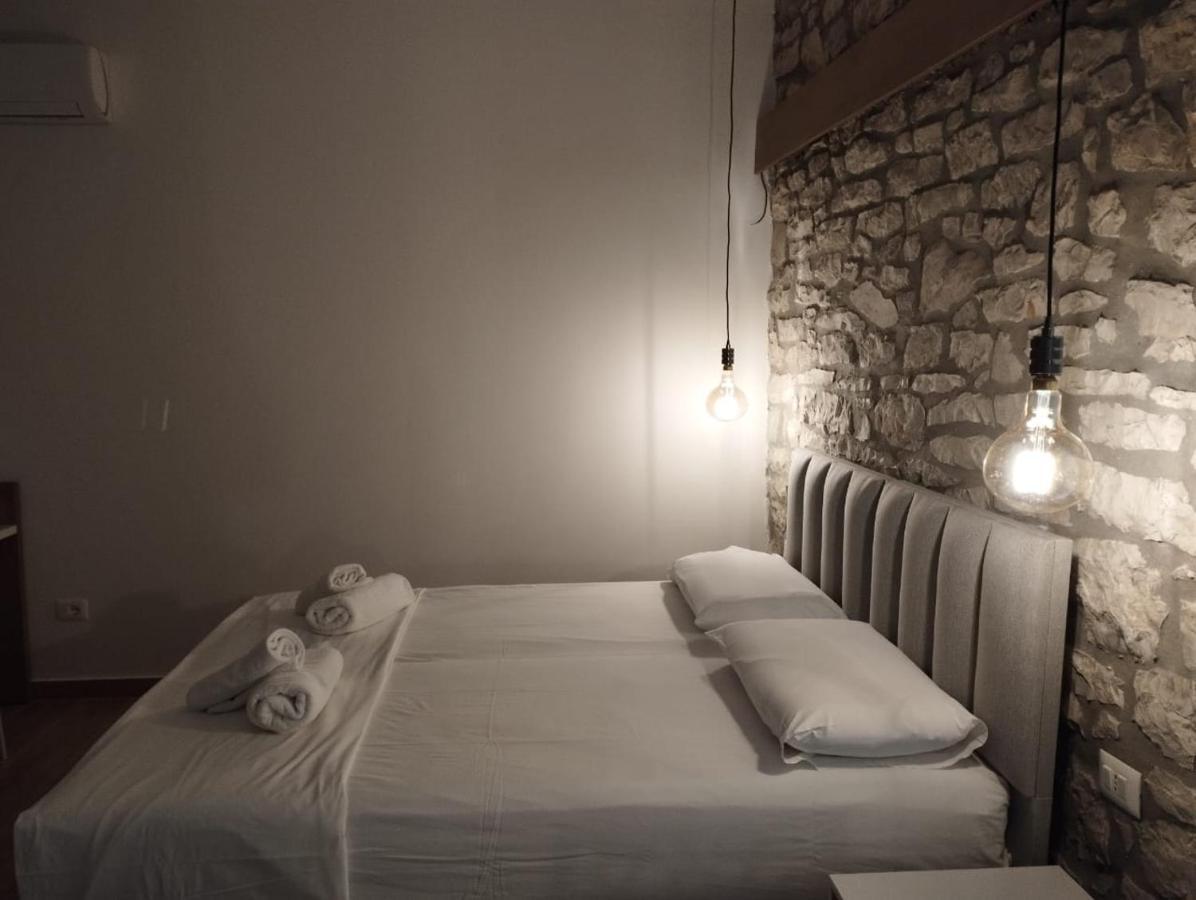 Comfort Guest Rooms Vila Hm Sarandë Exteriér fotografie