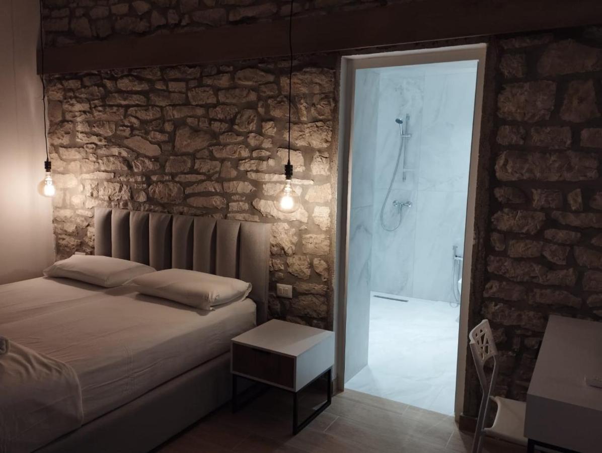 Comfort Guest Rooms Vila Hm Sarandë Exteriér fotografie