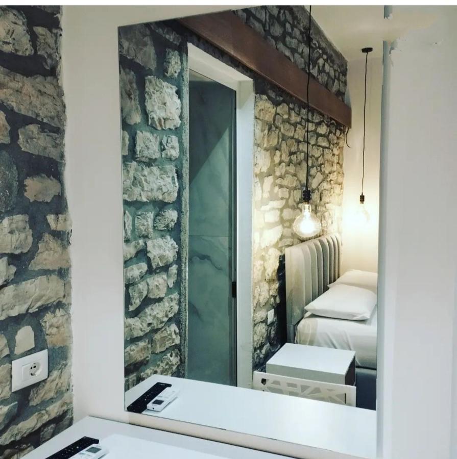Comfort Guest Rooms Vila Hm Sarandë Exteriér fotografie