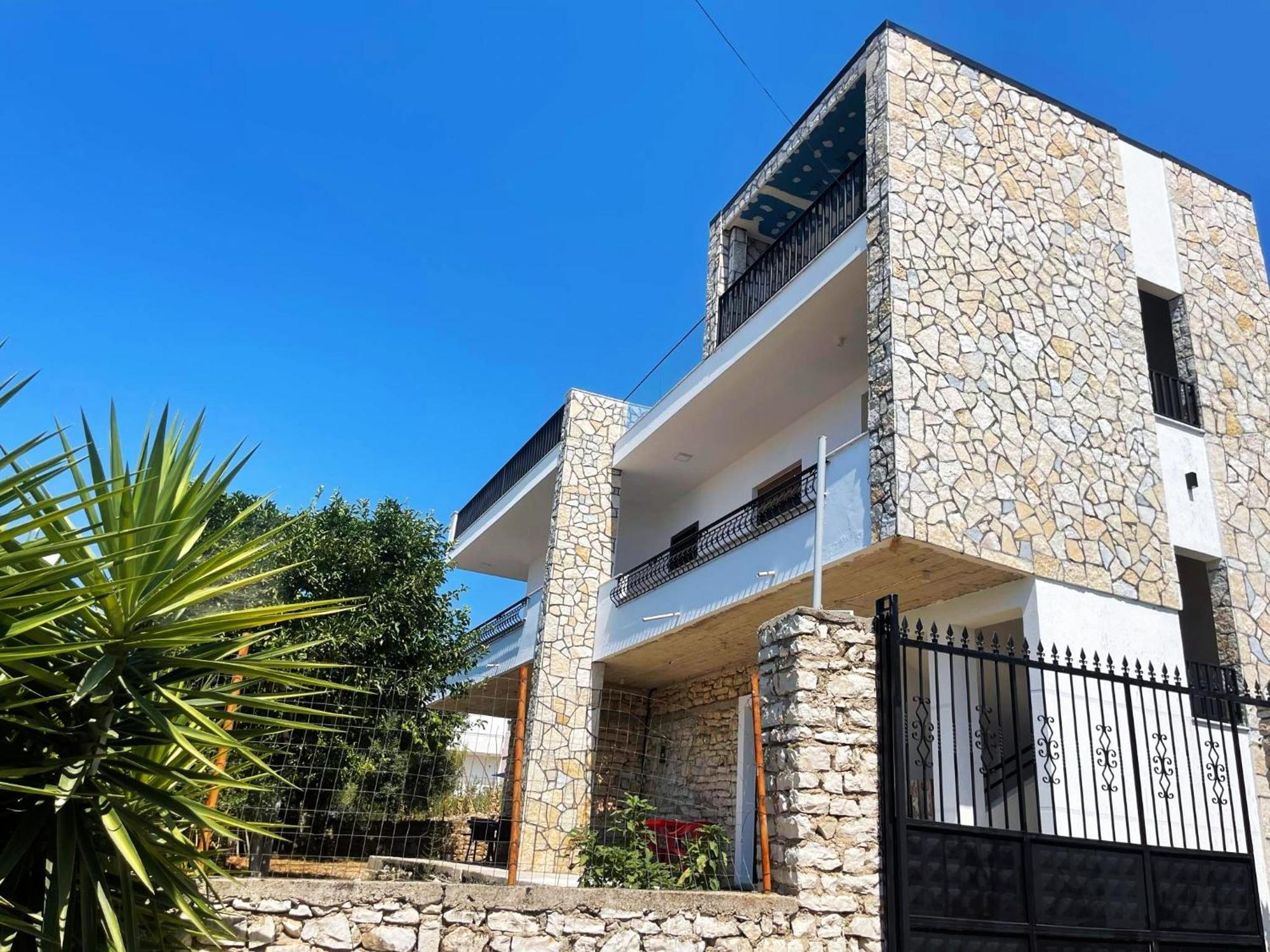 Comfort Guest Rooms Vila Hm Sarandë Exteriér fotografie
