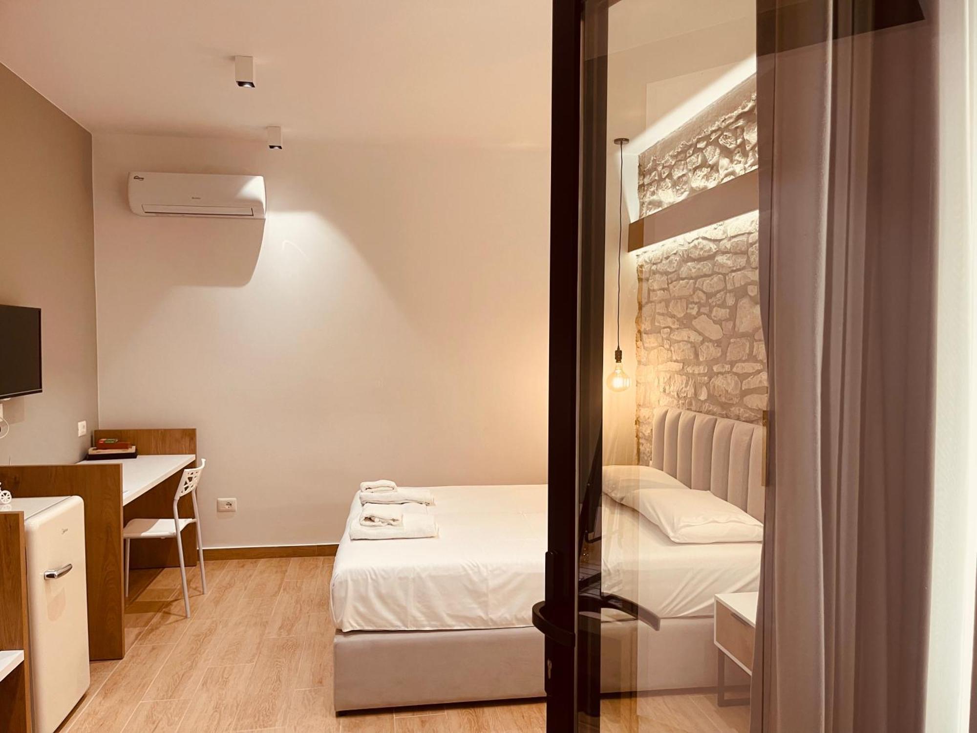 Comfort Guest Rooms Vila Hm Sarandë Exteriér fotografie