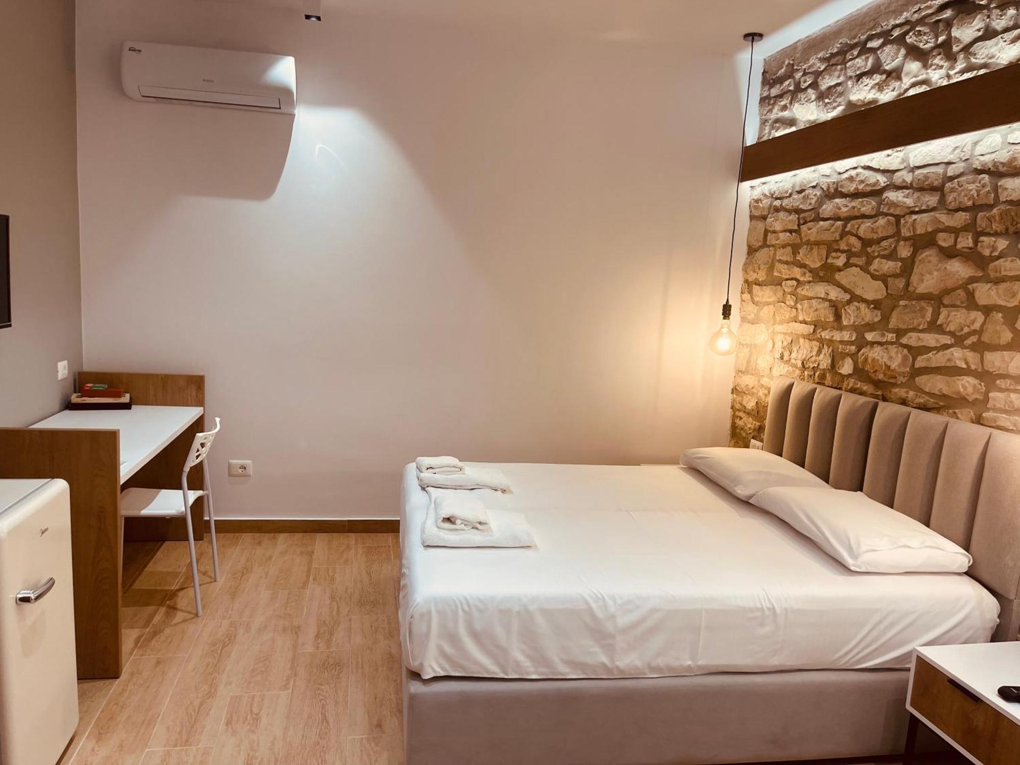 Comfort Guest Rooms Vila Hm Sarandë Exteriér fotografie
